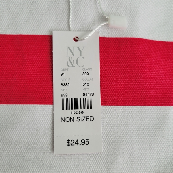 NWT NY&C Beach Tote - Picture 5 of 5